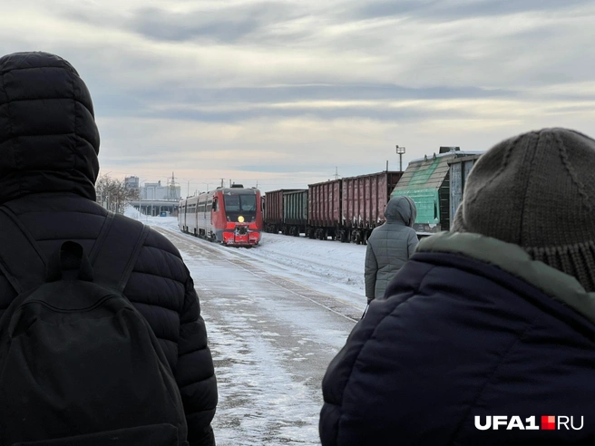 РА2, он же «Рельсовый автобус», изготовлен в подмосковных Мытищах 19 лет назад, работает на дизеле | Источник: Андрей Бирюков / UFA1.RU
