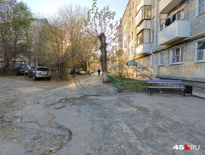 Дом № 32 | Источник: Надежда Тихомирова, 45.RU