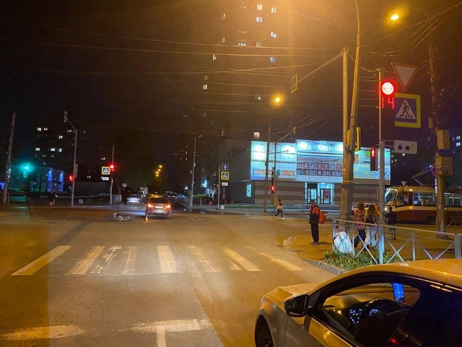Подростка после аварии доставили в больницу | Источник: ГАИ по Новосибирску