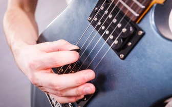 Краткий путеводитель по року: 10 главных поджанров рок-музыки и их основные представители