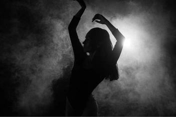 Тест: Какой танец вы танцуете со своей Тенью?