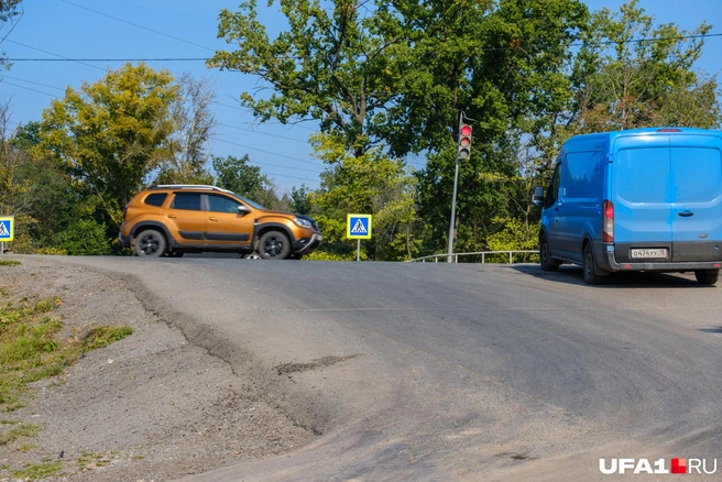 А это основной въезд на территорию | Источник: Булат Салихов / UFA1.RU