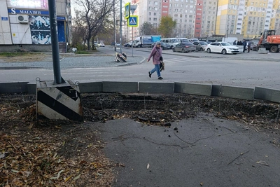 В Челябинске ремонт улицы Агалакова перекрыл детям путь в школу