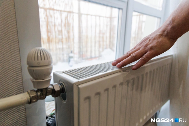 Люди мёрзнут в собственных квартирах | Источник: Мария Ленц / NGS24.RU