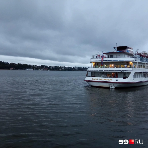 На Волге много кораблей | Источник: Вероника Свизева / 59.RU