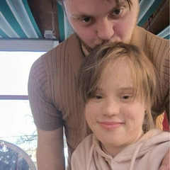 «Мне всегда говорили: „Держись, у тебя все получится“»: история девушки с синдромом Дауна, которая продолжает идти к своей мечте