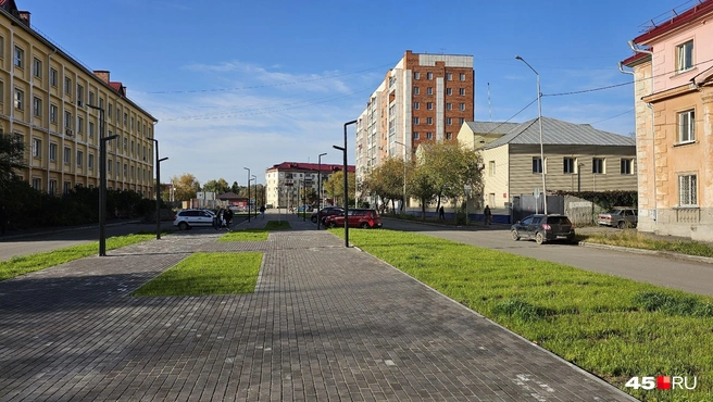 В этом году благоустроили сквер на улице Кремлёва | Источник: Дарья Никитченко / 45.RU