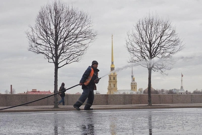 Антициклон разгонит облака над Петербургом 17 апреля