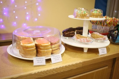 В Москве закрыли два театральных буфета из-за нарушений СанПиН