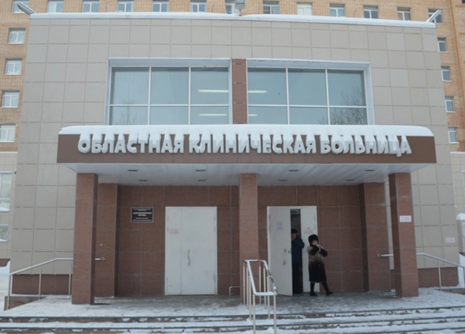 Психически больная рязанка выпала из окна подъезда на улице Семинарской | ya62.ru