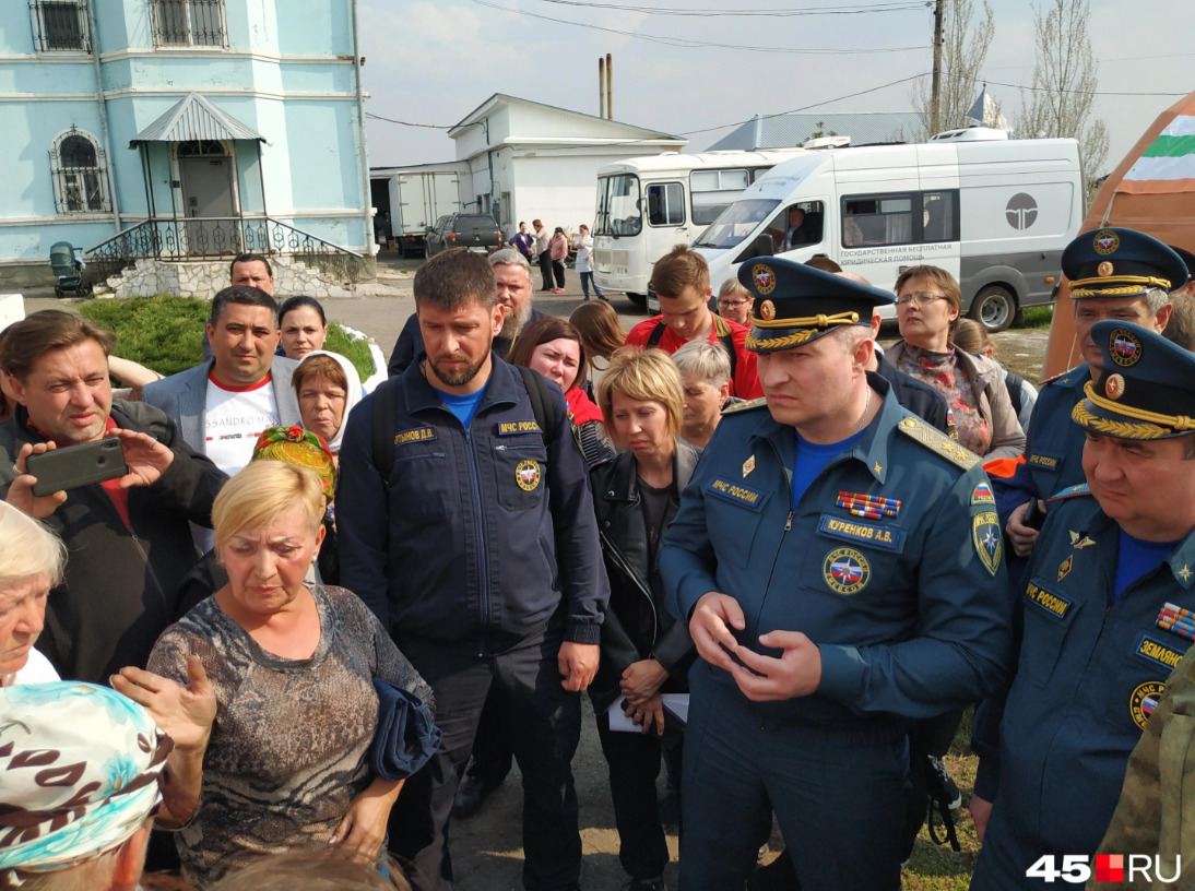 В Тюменскую область прилетит глава МЧС Александр Куренков - 9 апреля 2024 -  72.ру