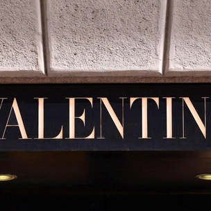 Valentino передали под управление суда за жестокое обращение с работниками