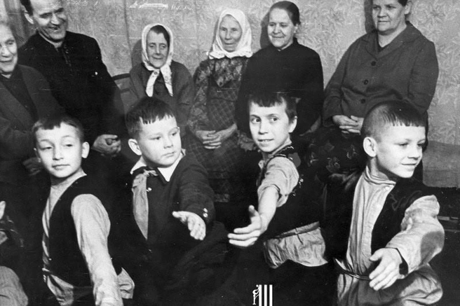 Детский клуб «Ласточка» и его выступление в агитквартире. Пермь, 1963 год | Источник: Государственный архив Пермского края