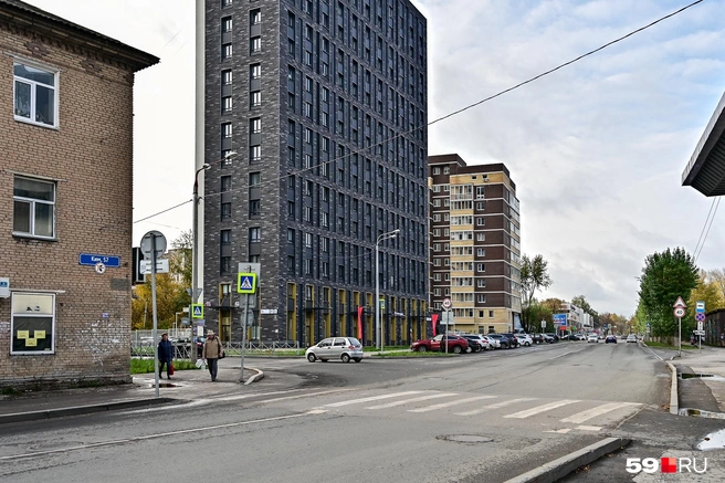 Жилье продают и в старых домах, и в тех, что построили недавно | Источник: Василина Любимова / 59.RU