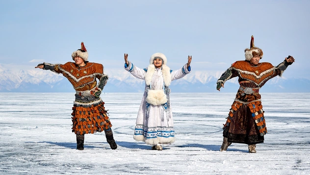 Фотовыставка «Путешествие по местам силы» на Тверском бульваре
