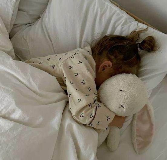 Как помочь ребенку быстро уснуть: 5 необычных вечерних ритуалов