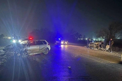 Под Уссурийском в ДТП погибла женщина, дочь вырезали из машины