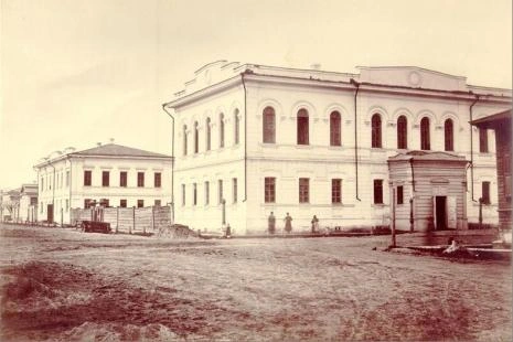 Первые здания прогимназии, построенные в Тюмени | Источник: Тюмень до нашей эры / Vk.com