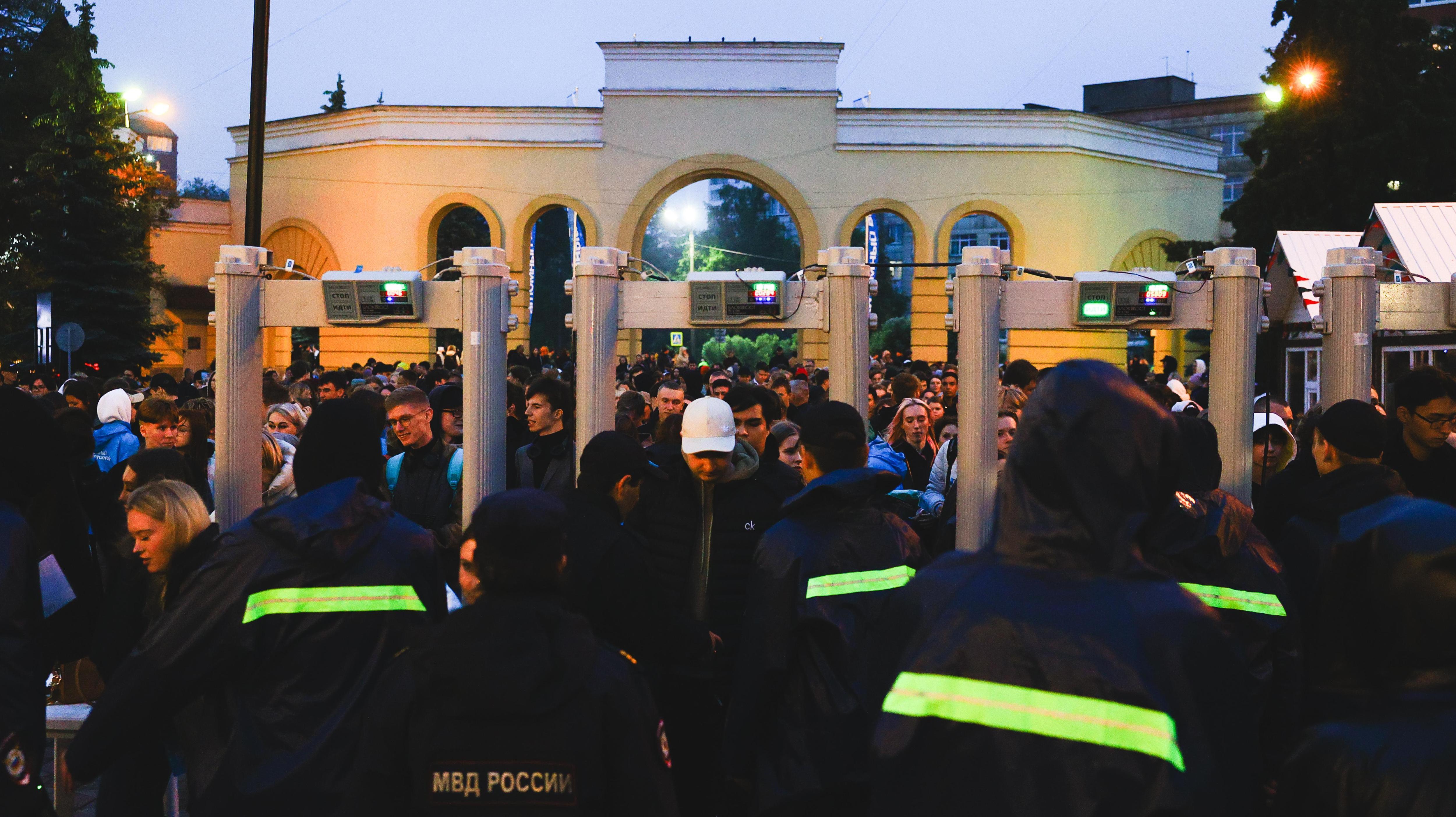 У парка Гагарина в Челябинске на сутки закроют движение транспорта