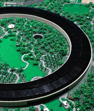 Модель для сборки: Lego-версия кампуса Apple