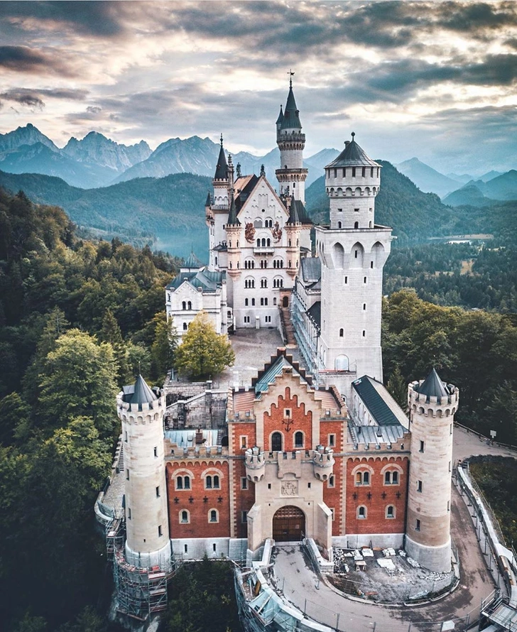 Источник: neuschwanstein.castle