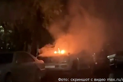 В Петропавловске-Камчатском ночью сгорел автомобиль депутата