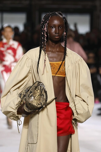 Dries Van Noten ss25 | Источник: Legion Media