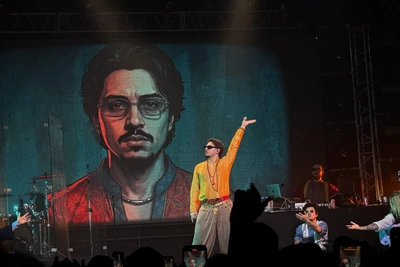 Рэпер Sqwoz Bab объявил пол ребенка на концерте