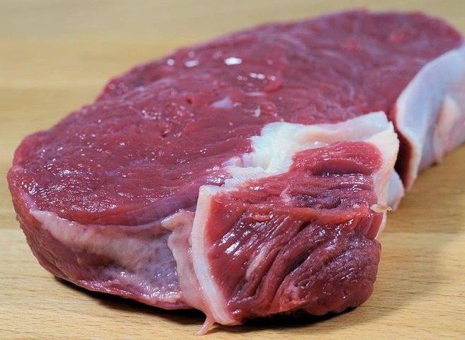Ученые обнаружили серьезную опасность употребления мяса и печени | ya62.ru