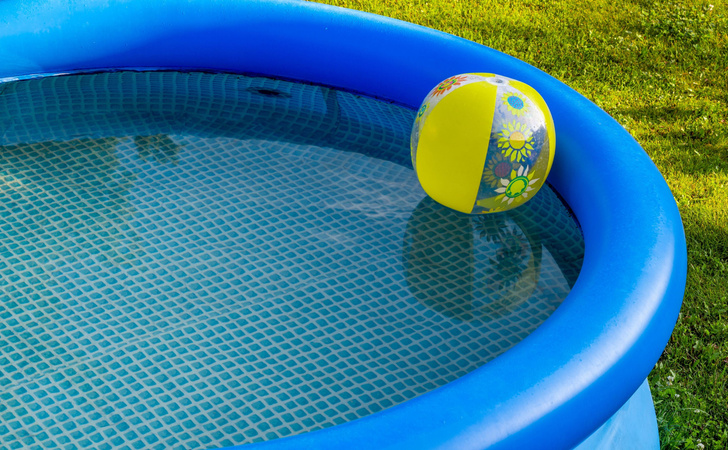 Как ухаживать за бассейном на даче: подробная инструкция