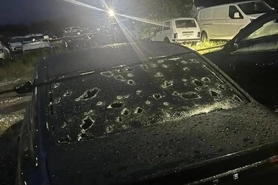 «Все машины в решето»: град побил Северо-Запад Челябинска
