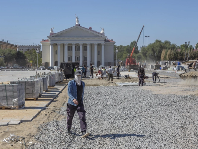 Ранее прокуратура уже наказывала МБУ «Волгоградзеленхоз» за срыв сроков | Источник: Константин Завриков / V1.RU