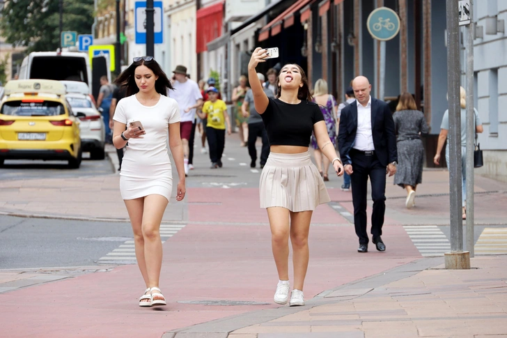 «Молодежные словечки». В России назвали главное слово 2025 года