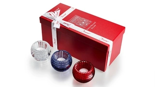 Подсвечники Baccarat в цветах российского флага