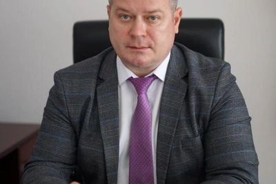 Глава Азова уходит в отставку, его заменит первый заместитель