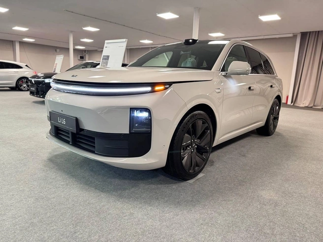 Источник: Geely Центр на Копейском шоссе