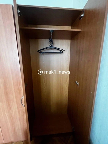 В шкафу действительно мало места | Источник: студентка Елена для MSK1.RU