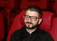 Михаил Галустян: «Кавээнщики выходят на сцену бесплатно»