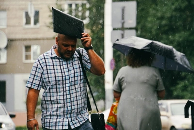 Прогноз на День города в Омске: жара, грозы и град