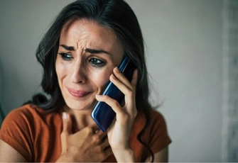 «Прочла переписку мужа и узнала, что он снова мне изменил. Как предотвратить его уход к любовнице?»