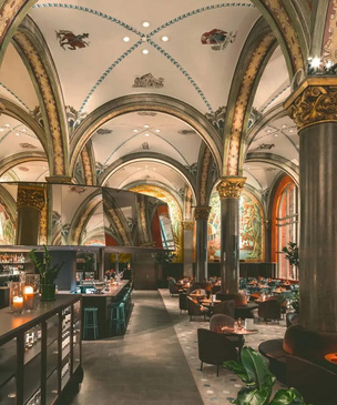 Ресторан с фресками в Бергене по проекту Claesson Koivisto Rune