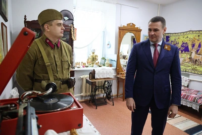 Демешин посетил соцобъекты Комсомольска-на-Амуре