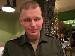 Папин бродяга: 20-летний сын Максима Виторгана вернулся из армии