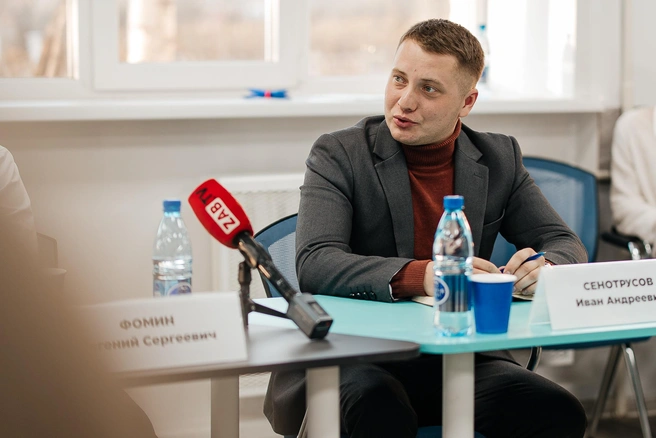 Иван Сенотрусов рассказал, что для стройки пришлось снести часть сопки | Источник: Ксения Зимина