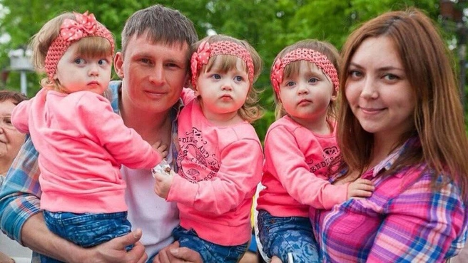 Симптомы СМА проявились не сразу, а генетический тест новорожденным тогда еще не проводили | Источник: предоставлено Анастасией Потехиной