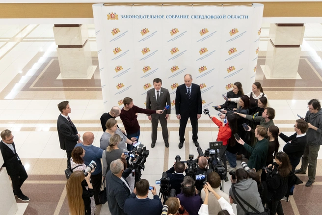 Дмитрию Жукову приходится привыкать к повышенному вниманию СМИ | Источник: Владислав Лоншаков / E1.RU