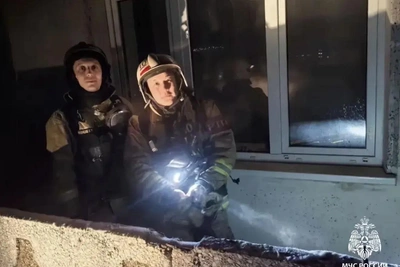 Фейерверк вызвал пожар в многоэтажке Ангарска