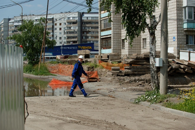 На объекте можно увидеть рабочих | Источник: Андрей Бортко / NGS.RU