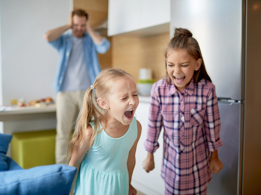 Три неочевидных причины детских истерик (и как с ними правильно бороться) | marieclaire.ru