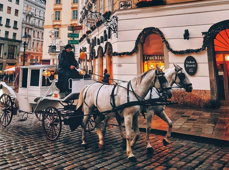 Самые красивые города мира в ожидании Рождества